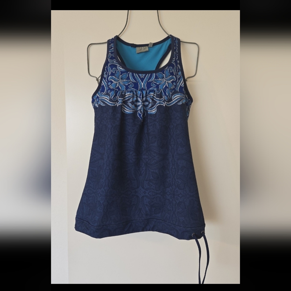 Athleta Tinker Tank Top Blue Floral Paisley Yoga Size Small